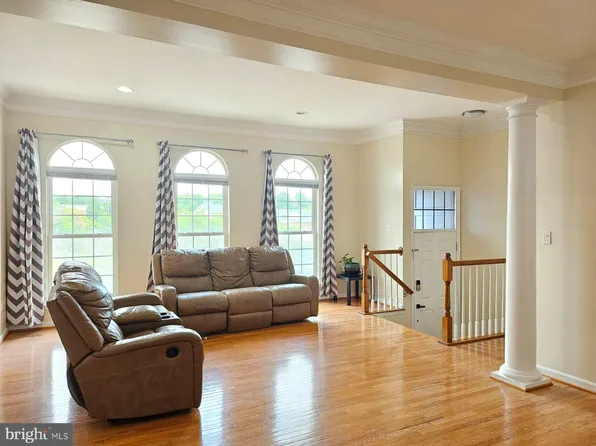 25348 Whippoorwill Ter SE, Chantilly, VA 20152