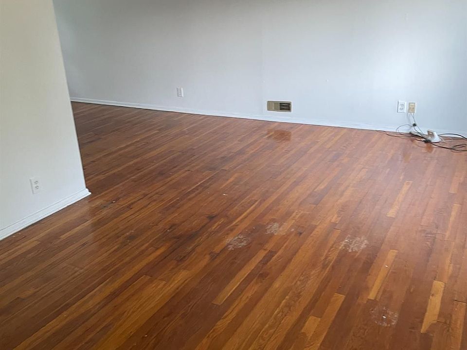 41 Memorial Pkwy, Metuchen, NJ 08840 Zillow