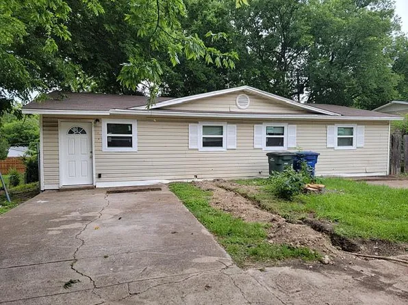 901 S 13th St, Copperas Cove, TX 76522