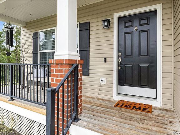 3rd image of 3901 Hamlin Creek Ct