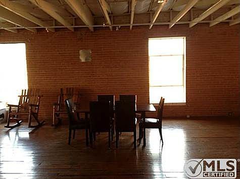 4th image of 2401 S Ervay St APT 302