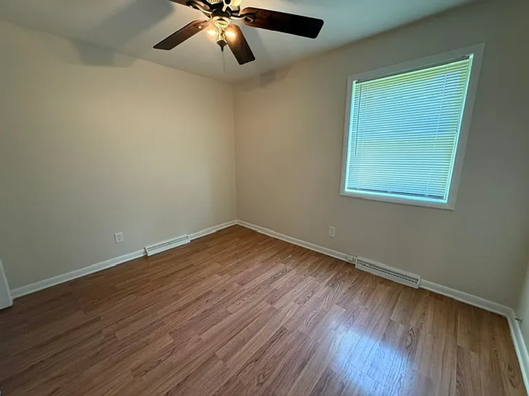 615 E Colorado Ave — Photo 6