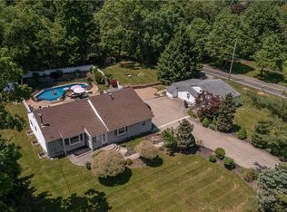 272 Ackertown Rd, Monsey, NY 10952