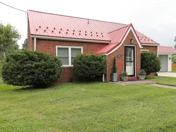 2725 Zuck Rd, Erie, PA 16506