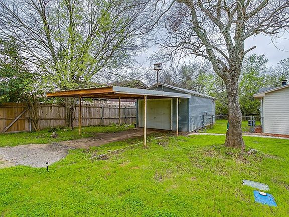 4th image of 123 Cedar Hill Dr
