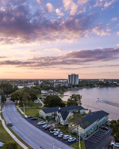 207 NW Lake Silver Dr, Winter Haven, FL, 33881