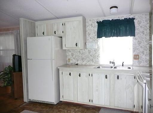 3rd image of 5334 Antigua Dr