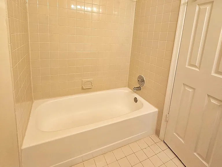 1119 N Stuart St #B — Photo 20