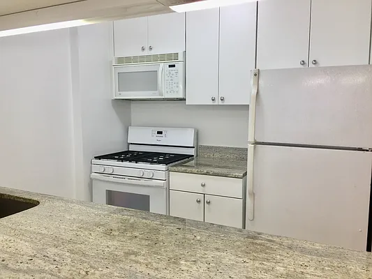Rented by T&T Real Estate | media 15