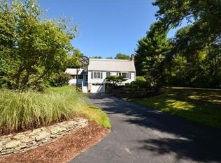 68 Central Tpke, Sutton, MA 01590