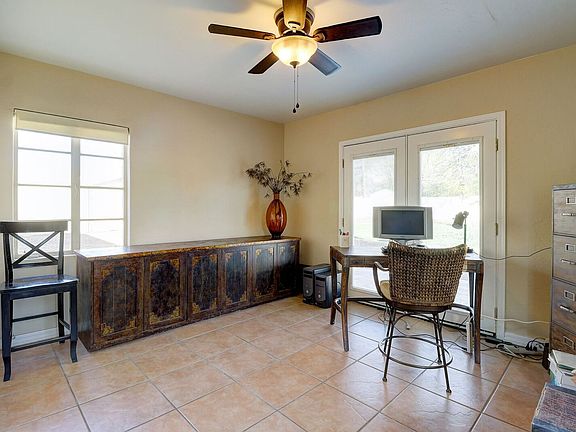 5th image of 1532 E San Juan Ave
