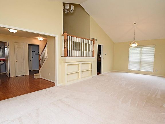 4th image of 7586 Kirkwood Dr
