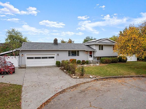 2nd image of 22414 E Heroy Ave