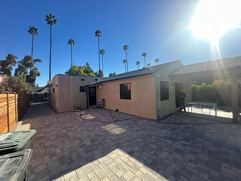 1259 Winchester Ave — Photo 23