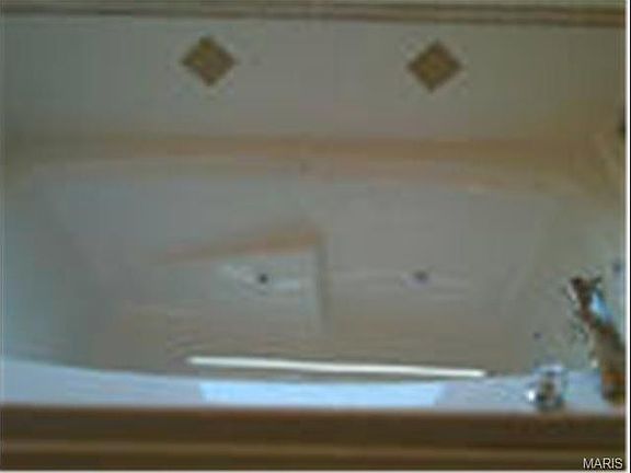 2nd image of 2935 Delavan Dr