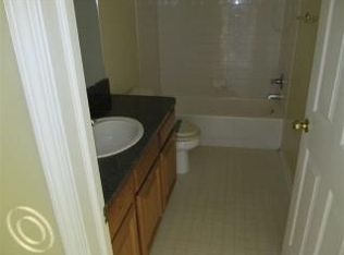 23347 Stromp Ct #19, Brownstown, MI 48183