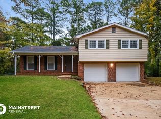 1009 Fran Dr, Birmingham, AL 35235