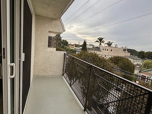 3rd image of 2721 E 2nd St #202