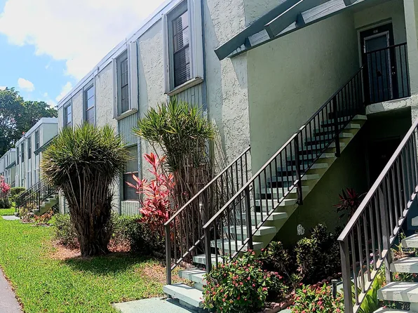 7341 NW 18th St APT 107, Pompano Beach, FL 33063