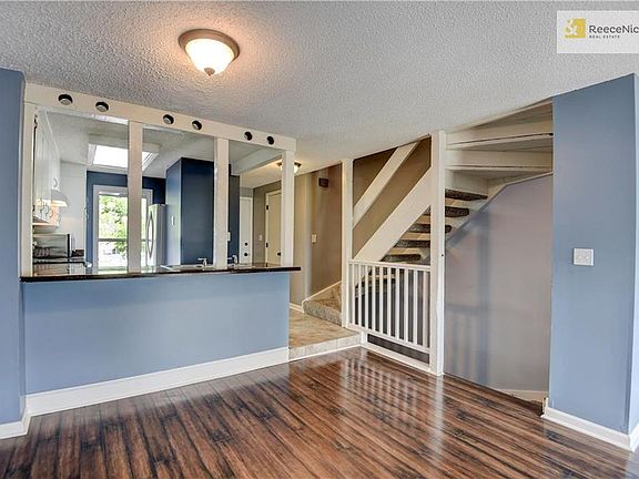 Open floorplan, makes first floor feel spacious