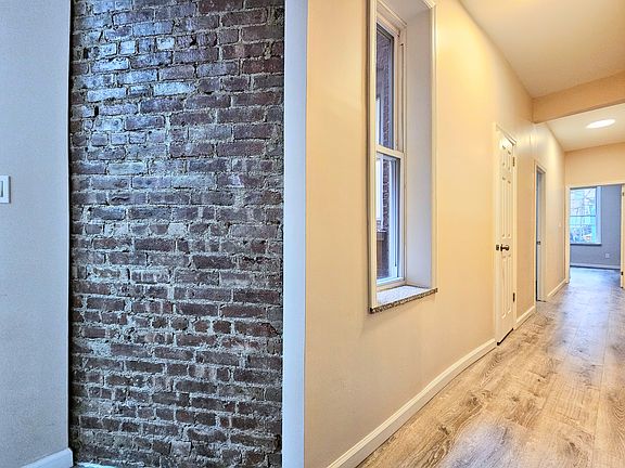 5th image of 752 Franklin Ave #1C
