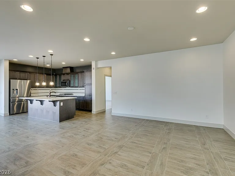 9009 Janice Glen Ave — Photo 5