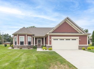 1992 S Sugar Gum Trl, Greenfield, IN 46140
