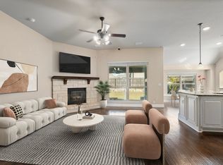 909 Smothermon Farm Rd, Little Elm, TX 75068