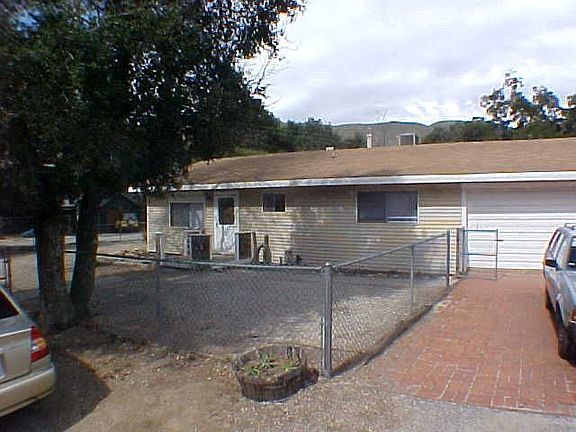 2nd image of 39727 Calle Lomita