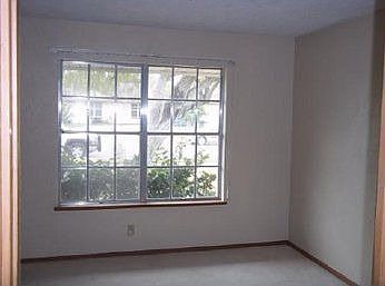 3rd image of 626 Monette Dr