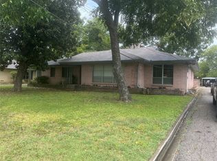 2931 Linfield Rd, Dallas, TX 75216