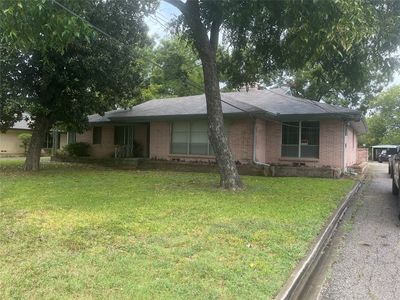 2931 Linfield Rd, Dallas, TX, 75216