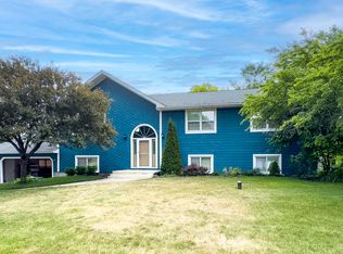 14N551 Bonnie Ln, Elgin, IL 60124