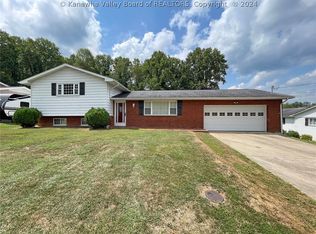 2152 Kay Neva Ln, Charleston, WV 25312