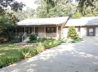 1268 Riverbend Rd, Demorest, GA 30535