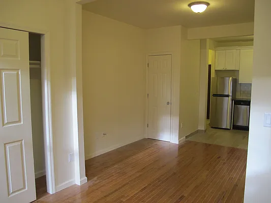 Rented by Dwell Residential Inc | media 4