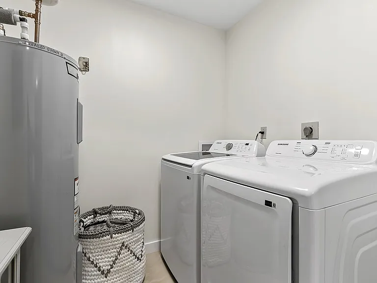 5035 Harmony Cir #1 — Photo 26