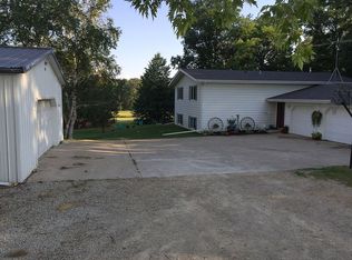 11928 10th St SW, Byron, MN 55920