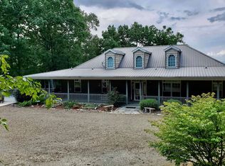 211 Laura Ln, Murphy, NC 28906