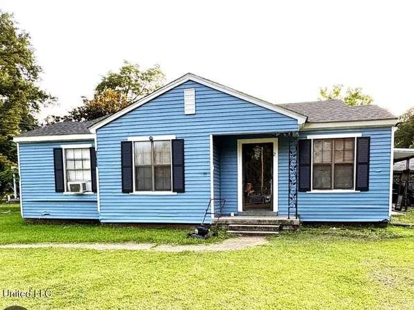 2 Oakwood Ln, Natchez, MS 39120