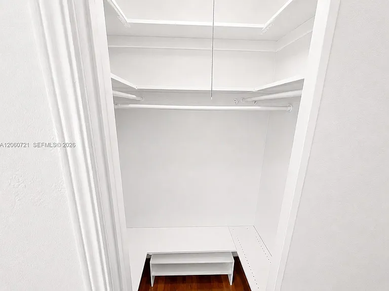 7407 Byron Ave #3 — Photo 28