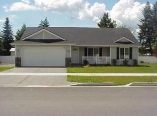 1520 W Sutherland Ct, Hayden Lake, ID 83835