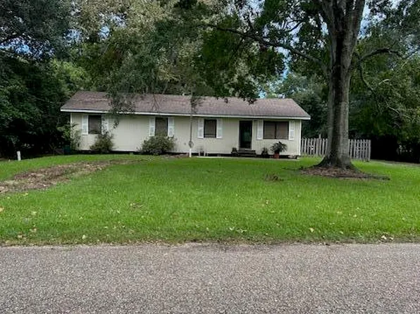 102 Westbend Rdg, Lafayette, LA 70508