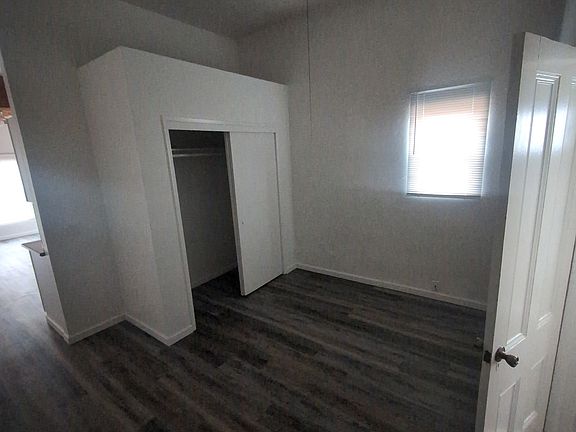 3rd image of 221 E Pine St APT 1