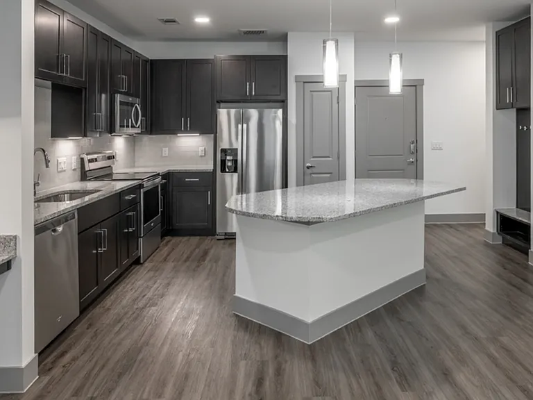 B2 Spacious Kitchen