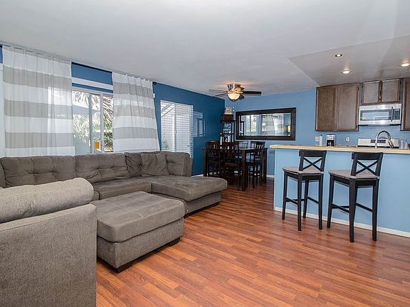 3rd image of 6868 Quebec Ct