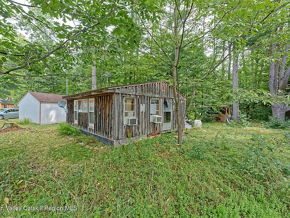 3rd image of 331 Battenkill Evergreens