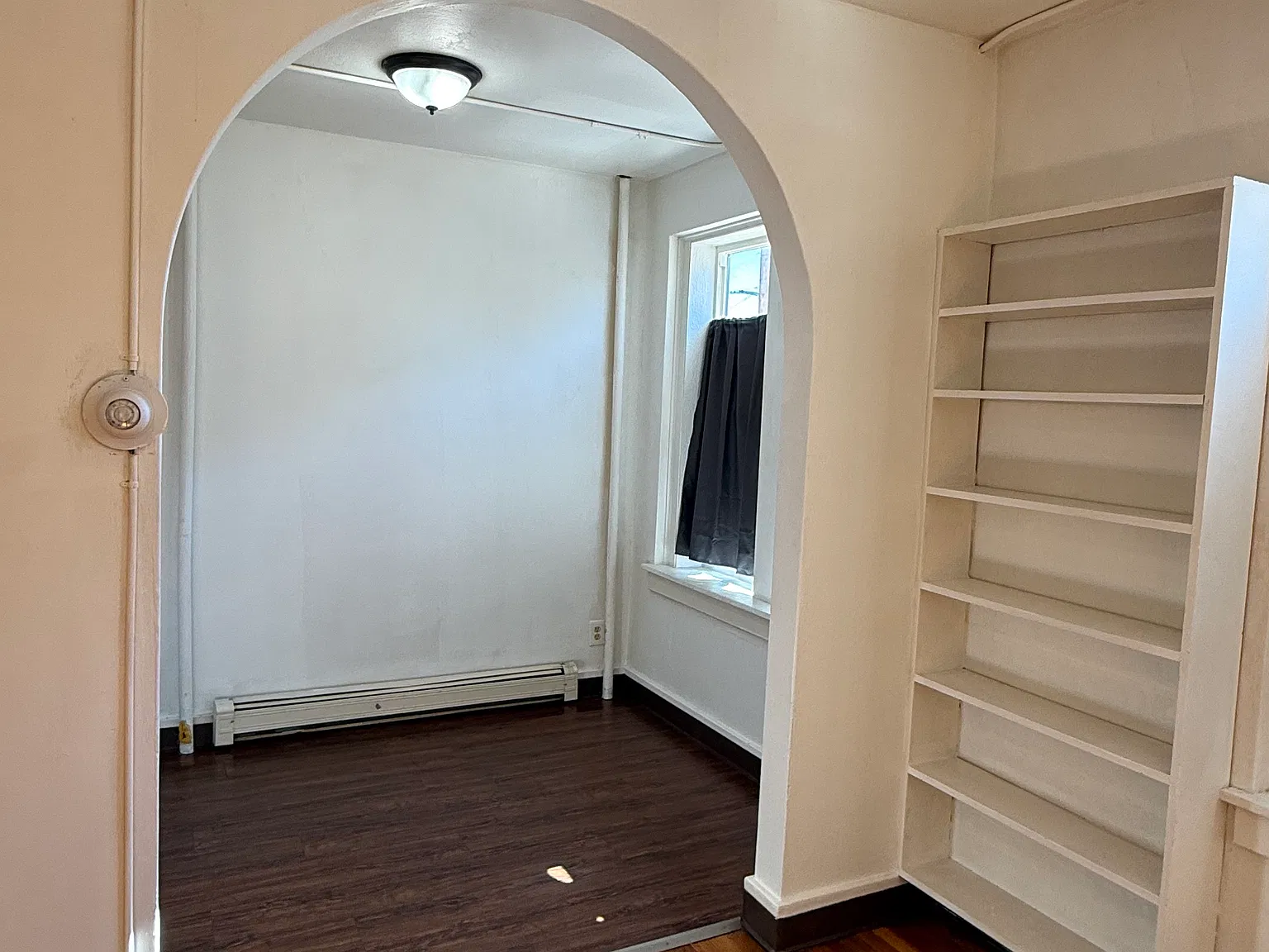 1 bed, 700 sqft, $935 — Photo 4