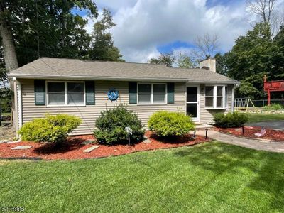 17 Woodlawn Ter, Lake Hopatcong, NJ, 07849