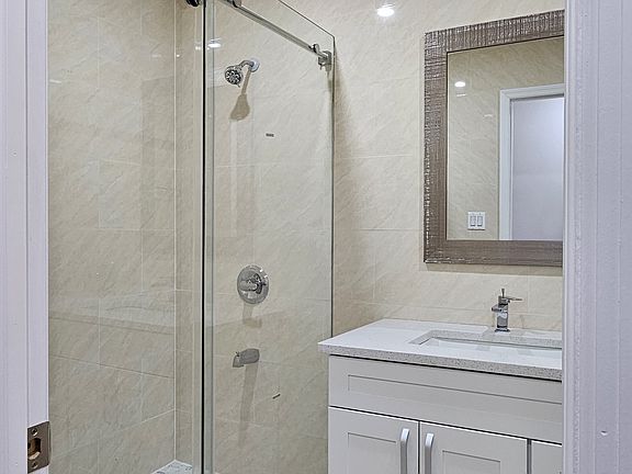5th image of 2357 E 27th St #1